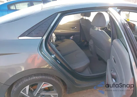 2025 Hyundai Elantra Sel Convenience z USA, uszkodzony, nr VIN KMHLS4DGXSU852546